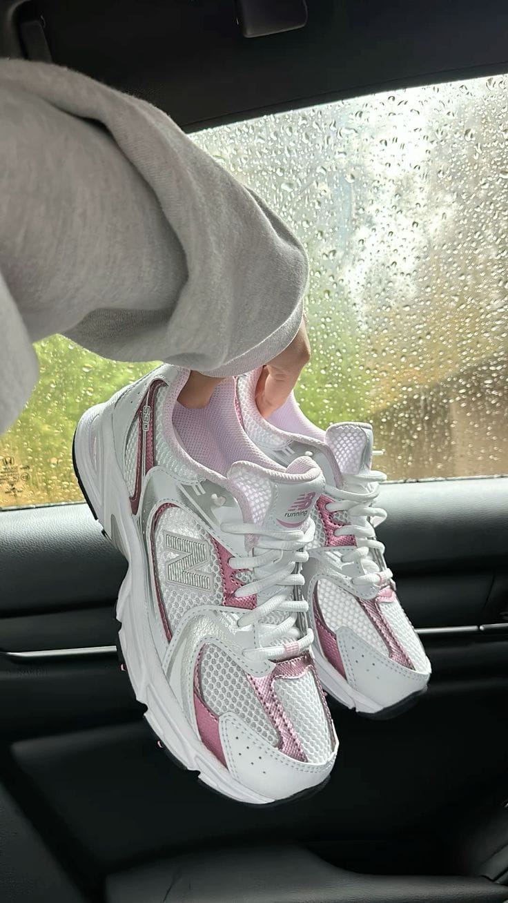 New Balance 530 Rosa Metal – Comodidad retro con estilo moderno